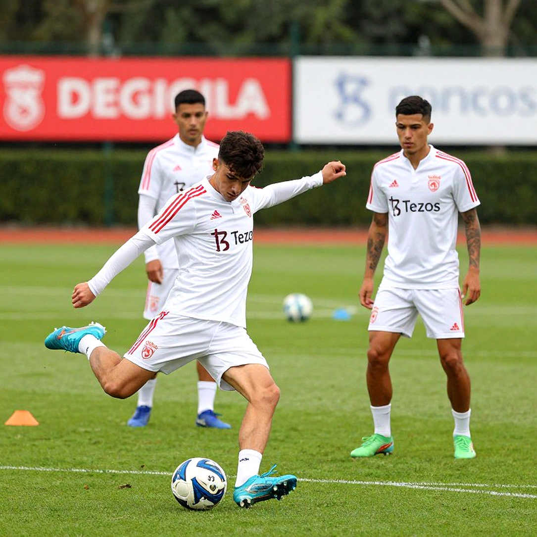 Montella không bị sa thải: Canh bạc dài hạn của liên đoàn Thổ Nhĩ Kỳ