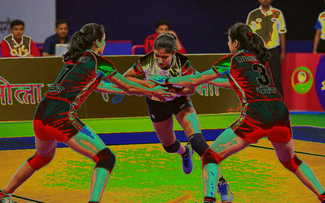 Kỳ chuyển nhượng 2026 và bài toán dữ liệu rỗng: Khi sự im lặng của hợp đồng đắt hơn tiếng ồn tin đồn