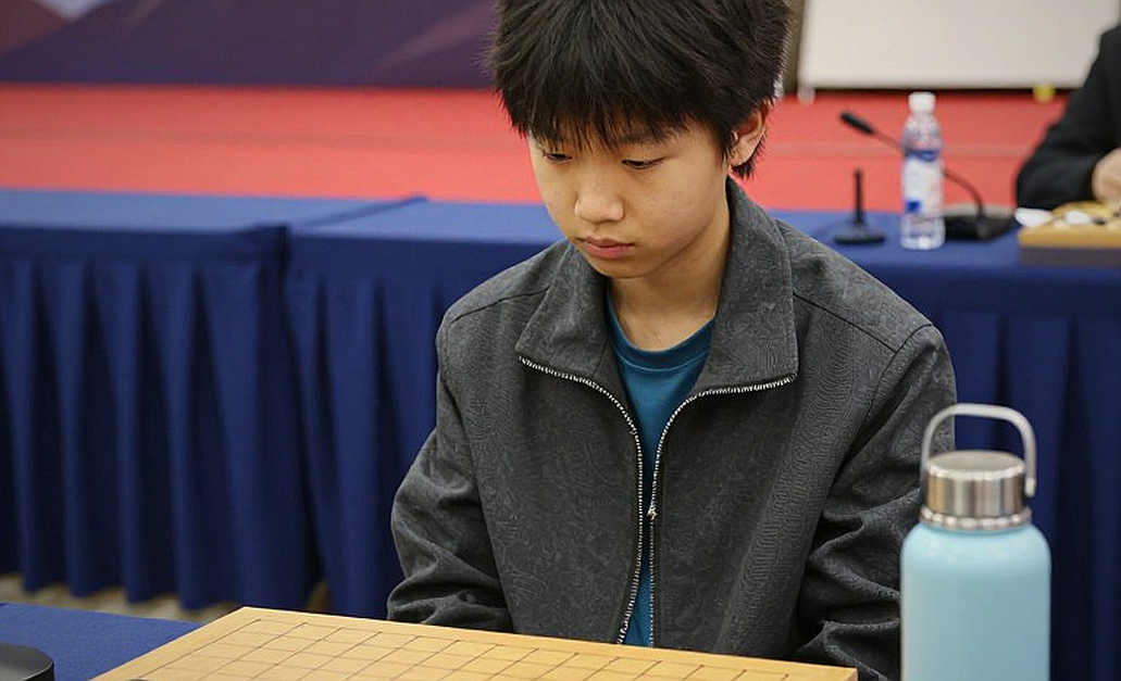 FIDE bỏ phiếu ngày 26 tháng 9: Rosenstein hứa đưa Carlsen trở lại, cương lĩnh quản trị vẫn treo