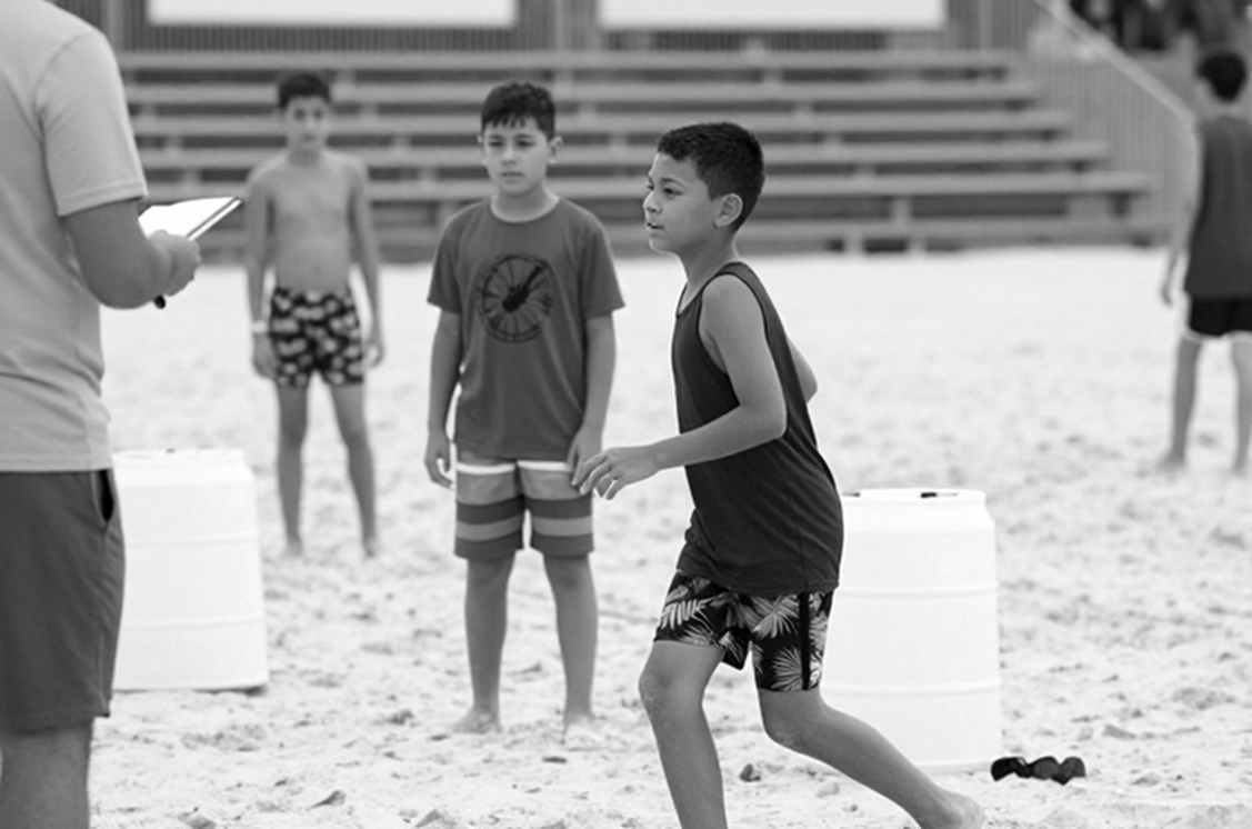 U23 Việt Nam vào tứ kết ASIAD 2026: HLV Đinh Hồng Vinh chưa hài lòng vì 'chậm nhịp' và bài toán chắt chiu cơ hội