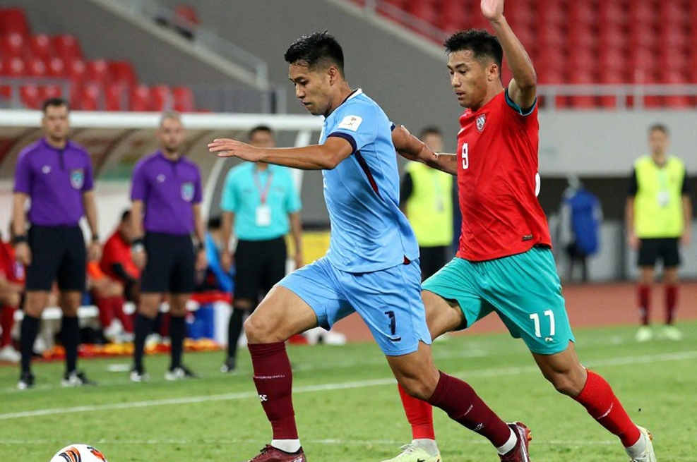 Thẻ đỏ VAR phút 65 và bốn phút Galatasaray đánh mất chính mình