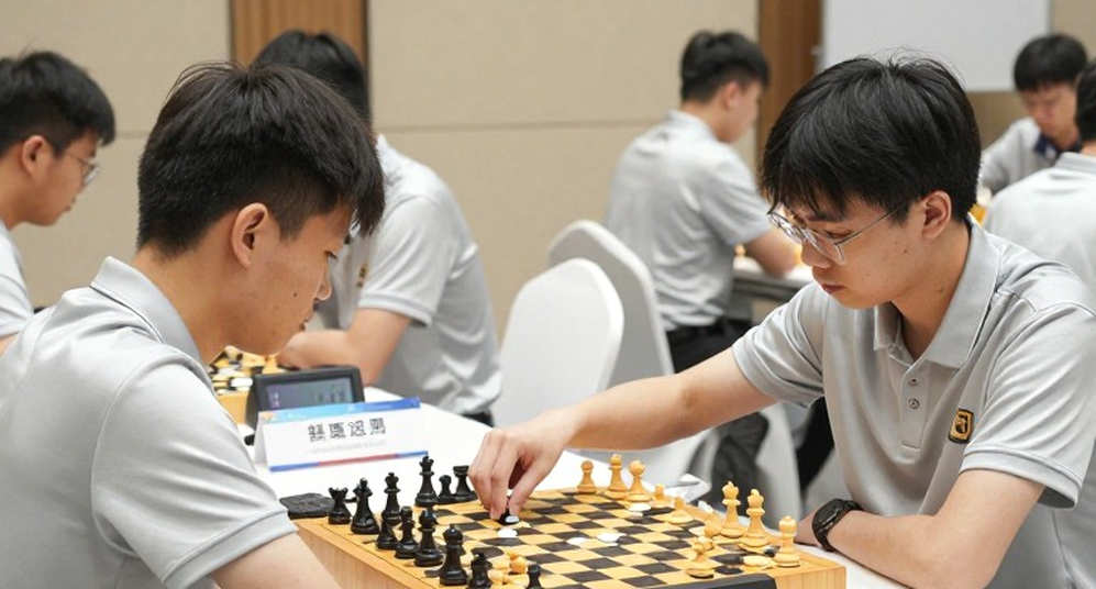 Scotch: Nước mở màn bị lãng quên mà Kasparov biến thành vũ khí