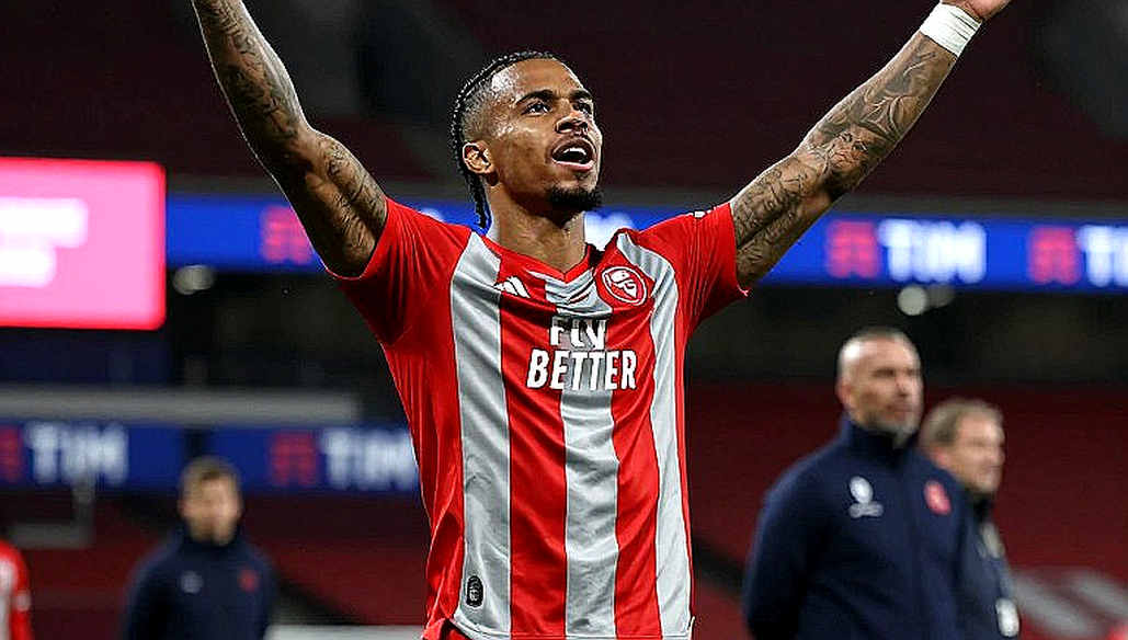 Shea Charles: 30 triệu bảng, 35 lần khoác áo đội tuyển và bốn trận Nations League định hình sự nghiệp