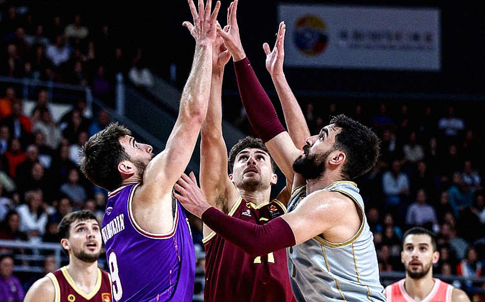 JJ Gabriel, Amorim and Xavi: Re-reading a Week of Rumours Through a Credibility Filter JJ Gabriel, Amorim and Xavi: Re-reading a Week of Rumours Through a Credibility Filter