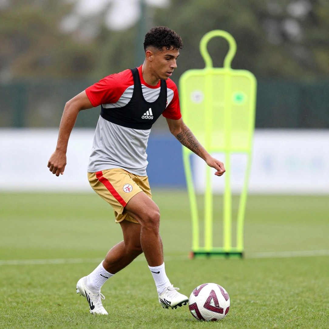 Thai Thi Thao and the Asian Games Quarterfinal: When Vietnam's Women's Football Learns to Breathe Inside China's Siege Thai Thi Thao and the Asian Games Quarterfinal: When Vietnam's Women's Football Learns to Breathe Inside China's Siege