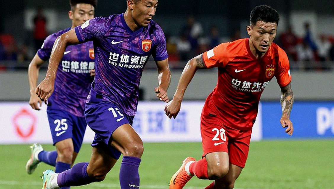 U23 Việt Nam vào tứ kết Asiad 2026 giữa cơn bão chấn thương: HLV Đinh Hồng Vinh nói gì? U23 Việt Nam vào tứ kết Asiad 2026 giữa cơn bão chấn thương: HLV Đinh Hồng Vinh nói gì?